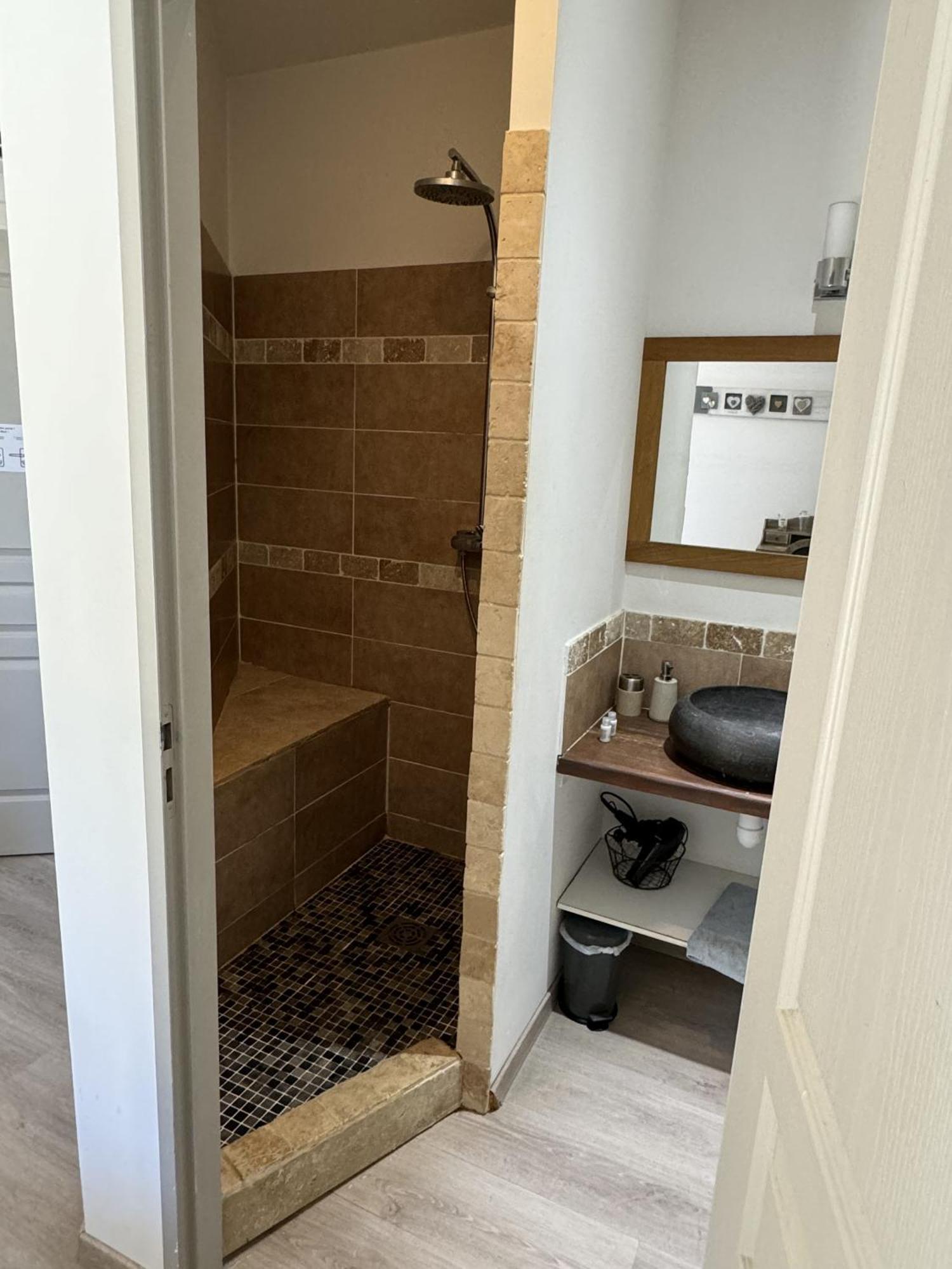 B&B Maison D'Hote Et Gite Mas D'Eymard Арл Стая снимка