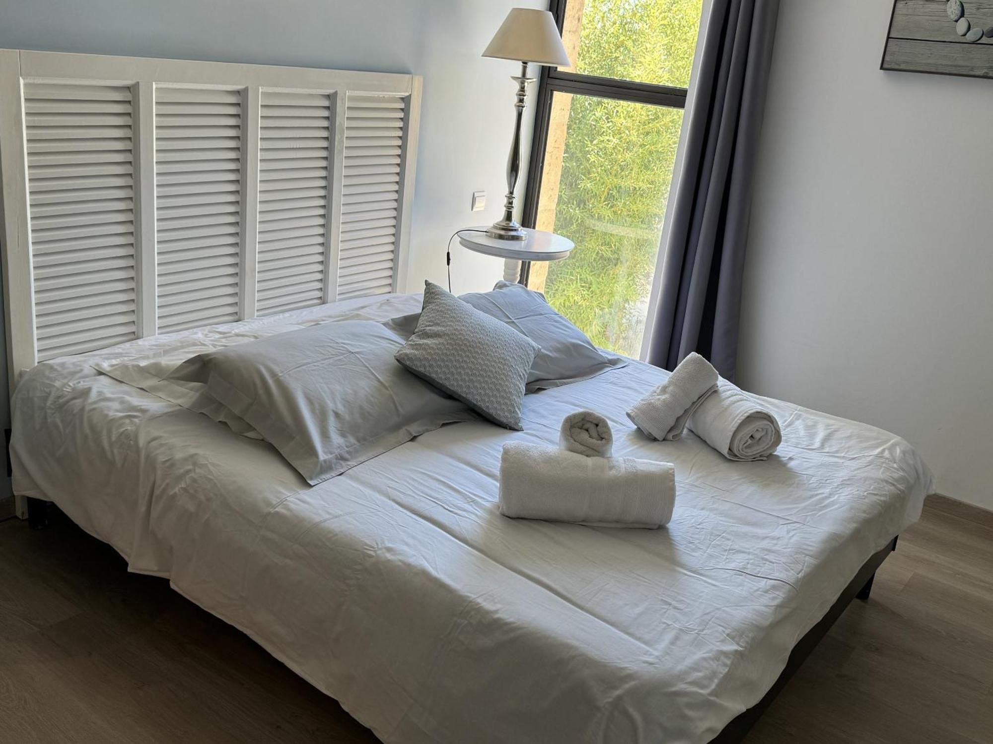 B&B Maison D'Hote Et Gite Mas D'Eymard Арл Стая снимка