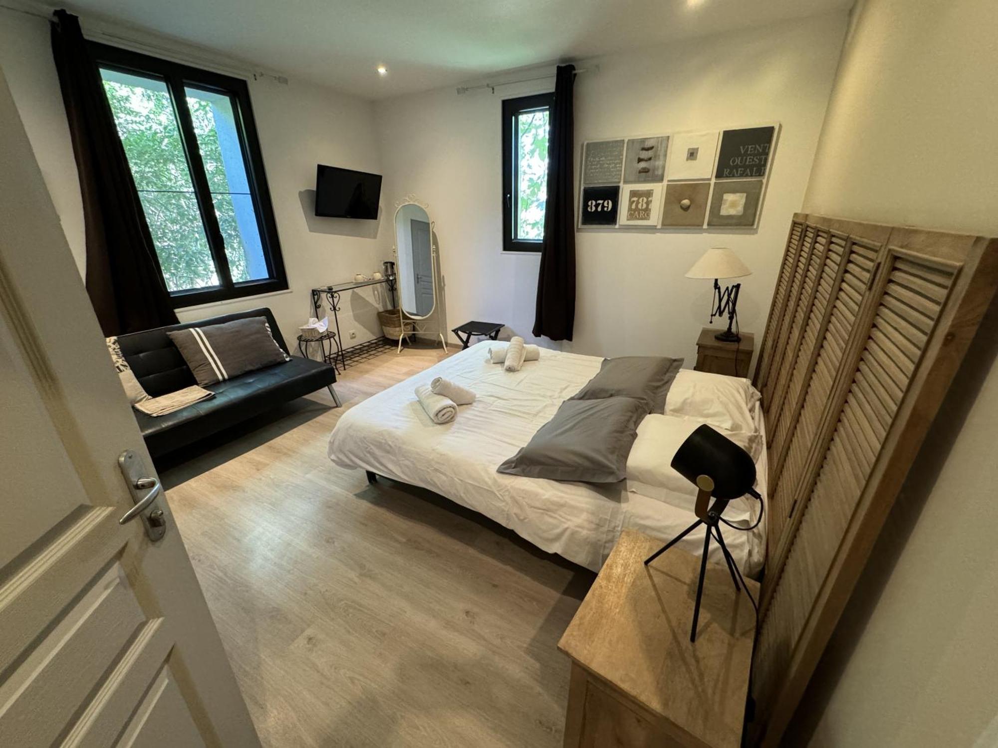 B&B Maison D'Hote Et Gite Mas D'Eymard Арл Екстериор снимка